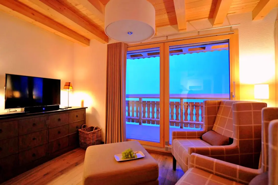 Falcons Nest Chalet