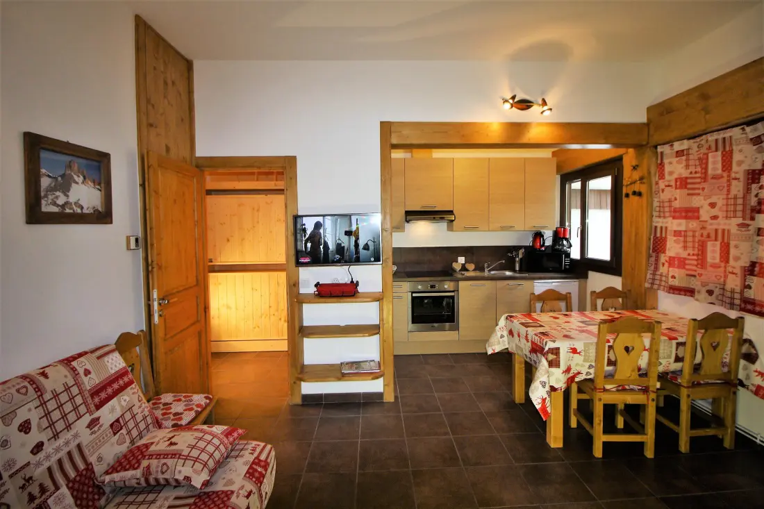 Chalet De La Tour