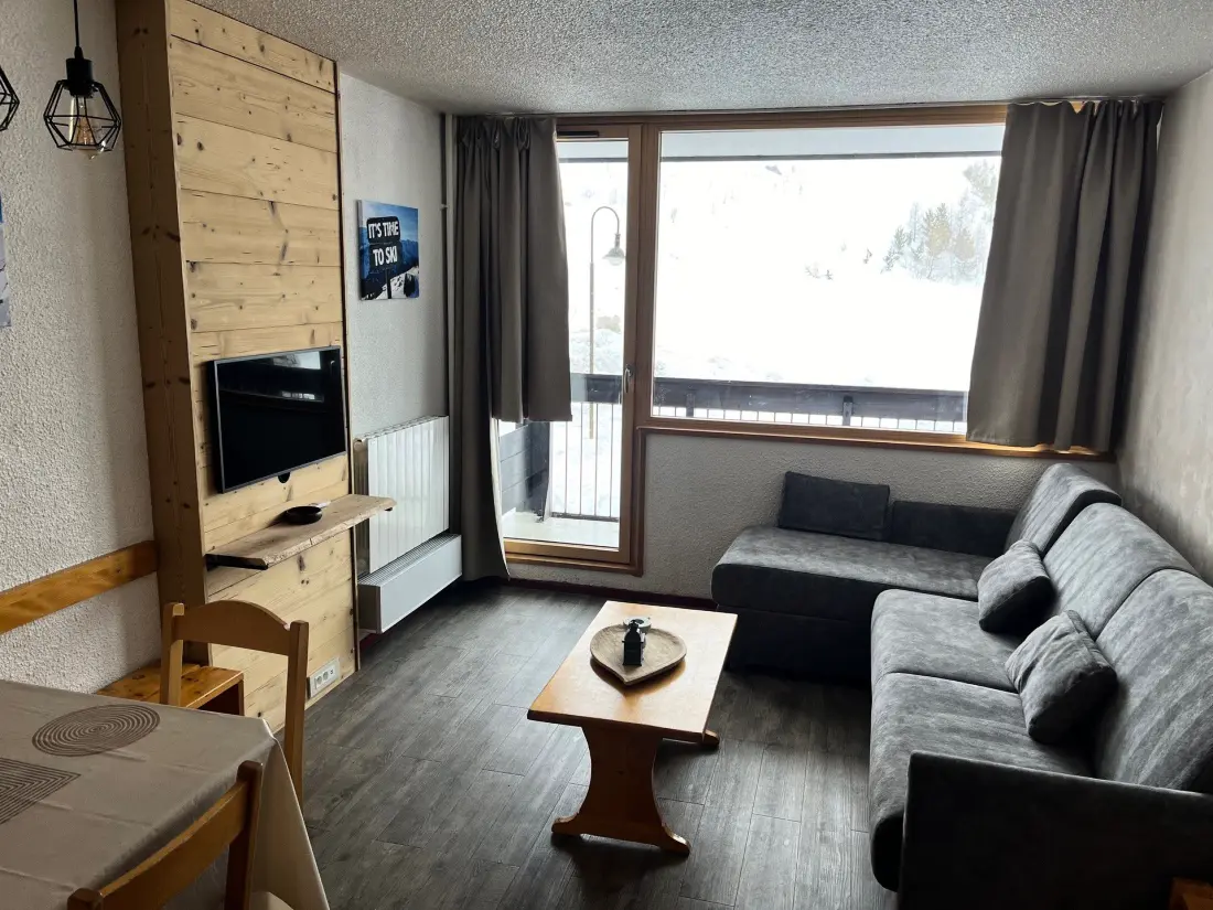 Home Club Residence