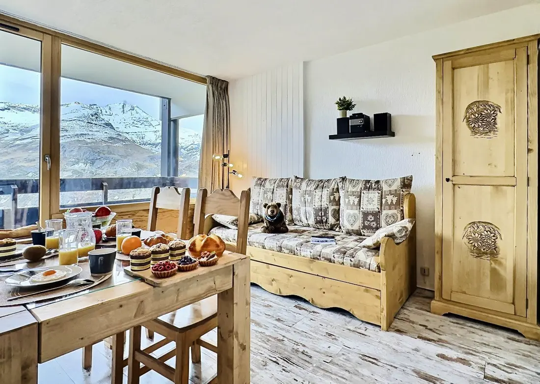 Home Club Residence