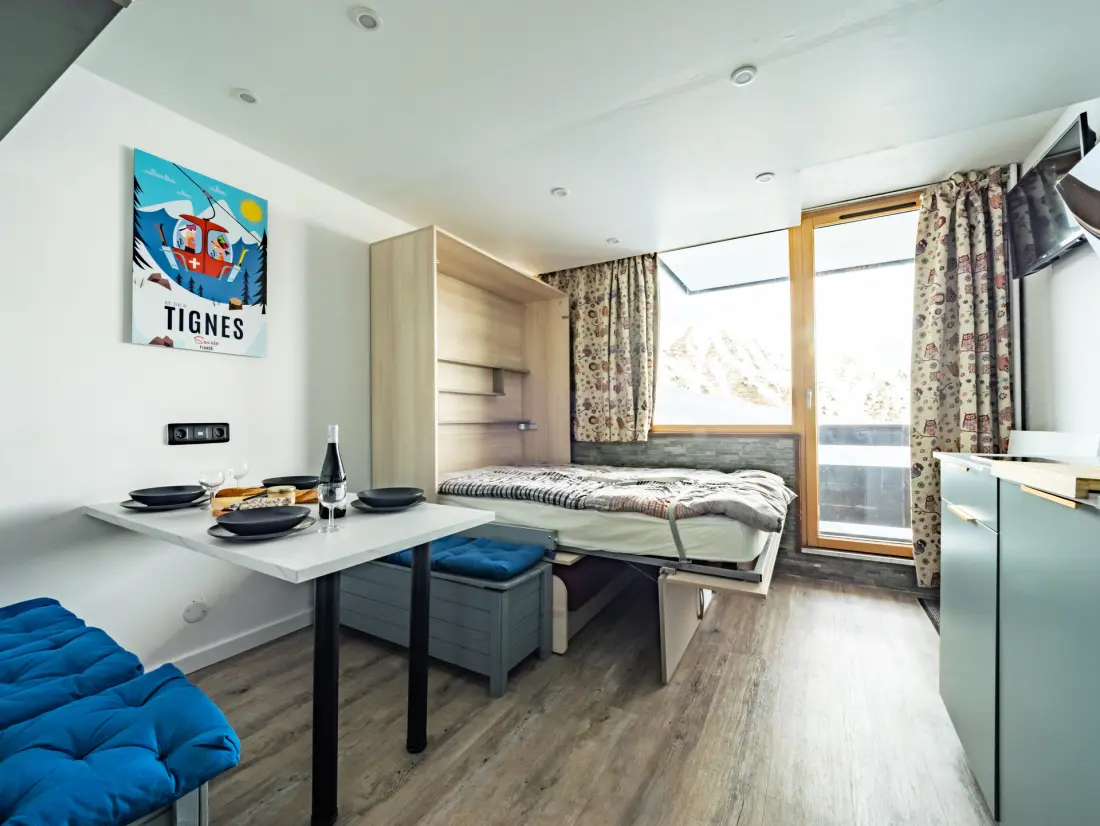 Home Club Residence