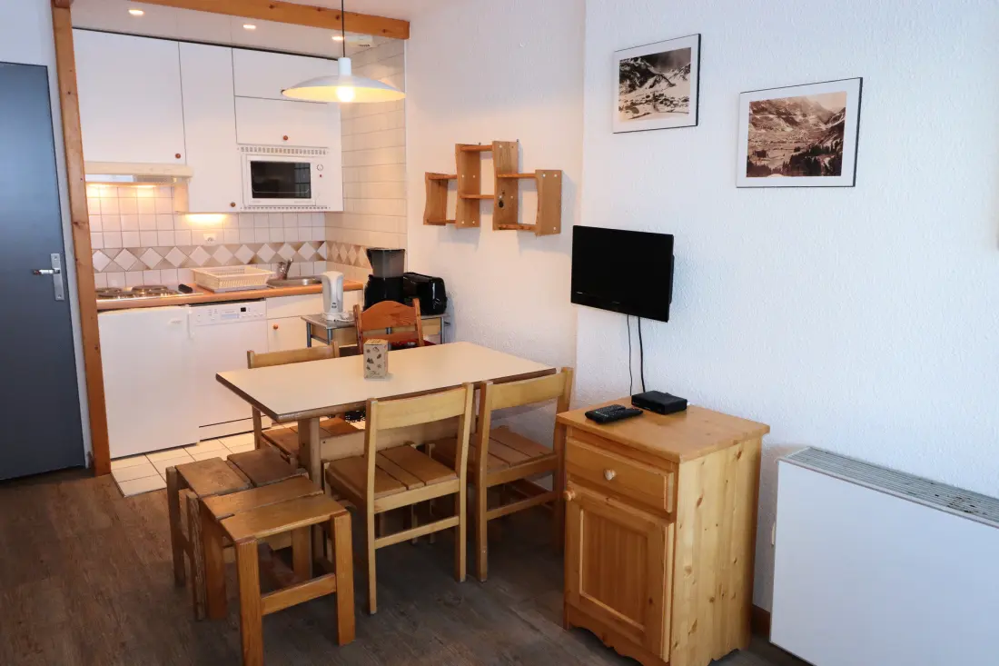 Home Club Residence