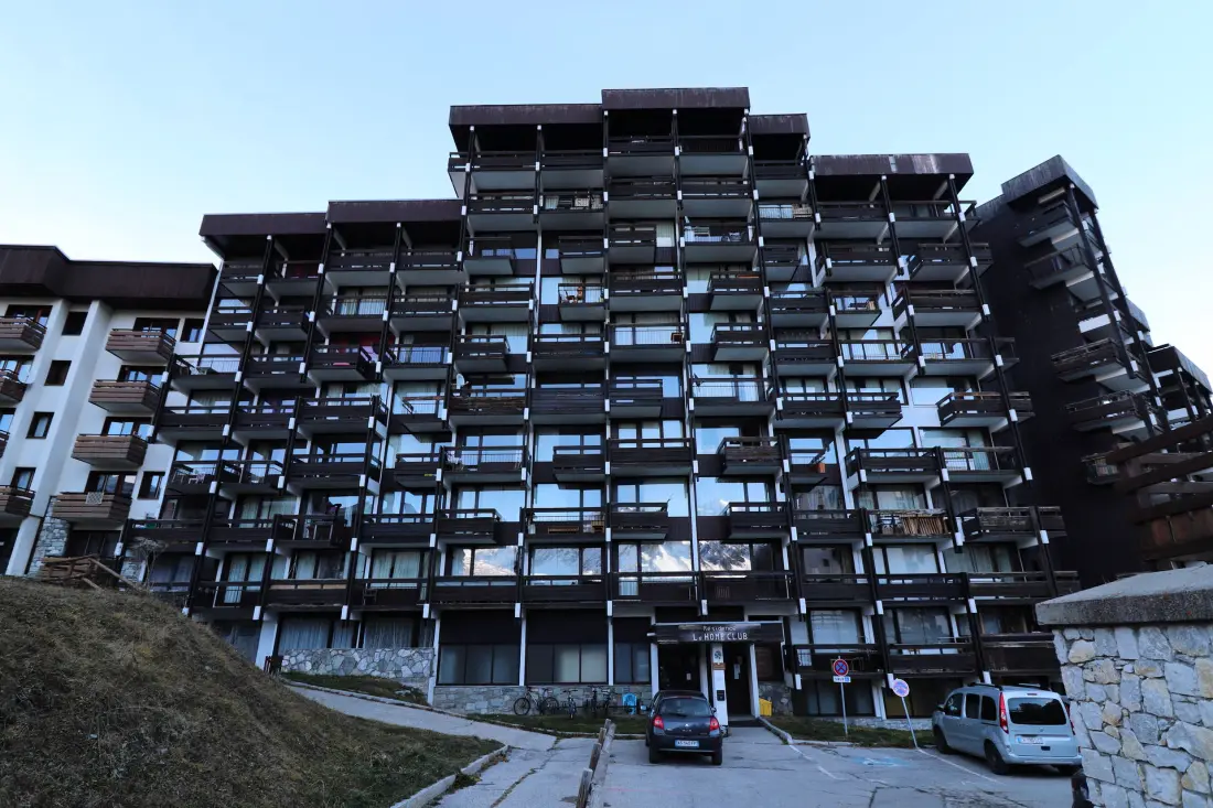 Home Club Residence