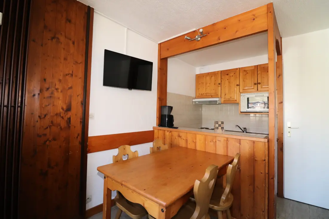 Home Club Residence