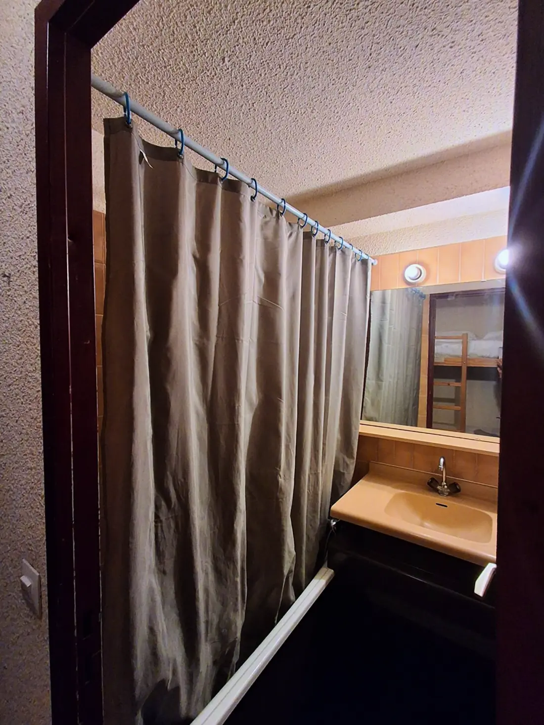 Home Club Residence