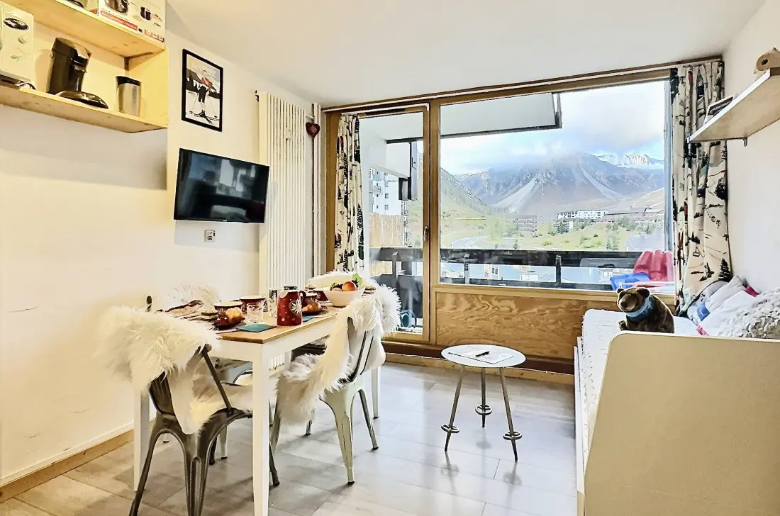 Home Club Residence