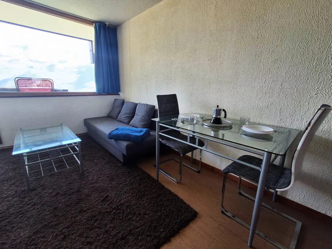 Home Club Residence