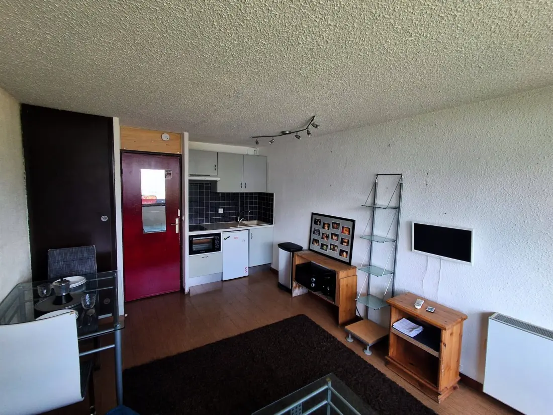 Home Club Residence