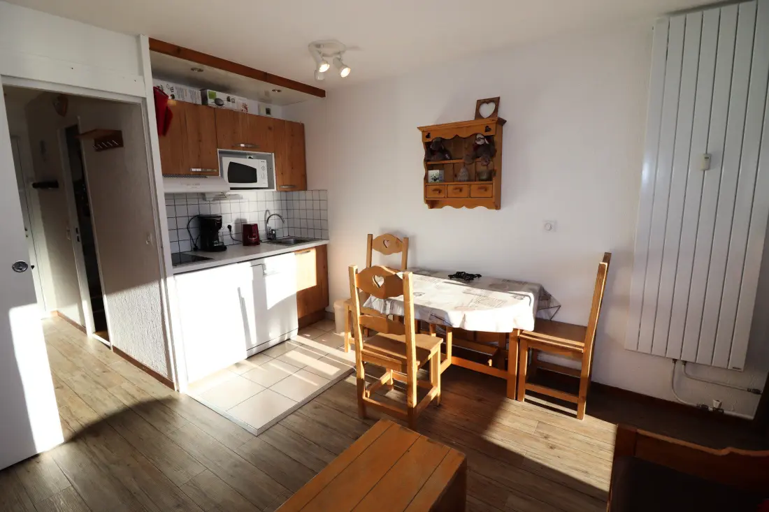 Home Club Residence