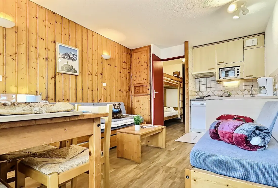 Home Club Residence