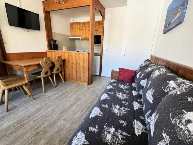 Home Club Residence