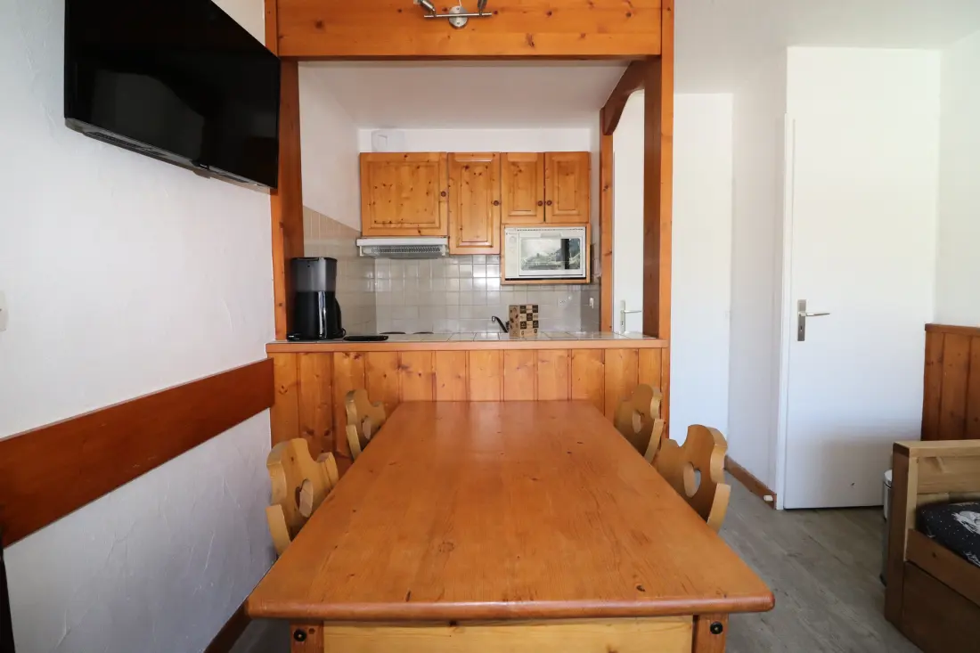 Home Club Residence