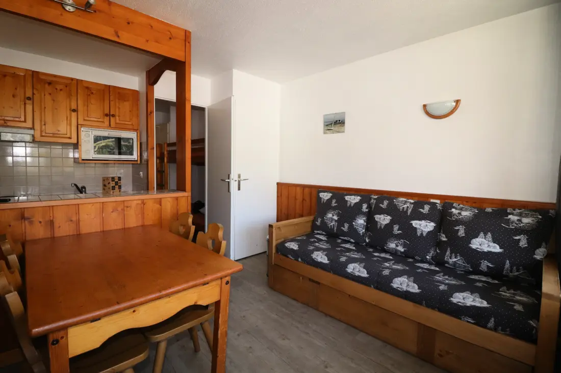 Home Club Residence