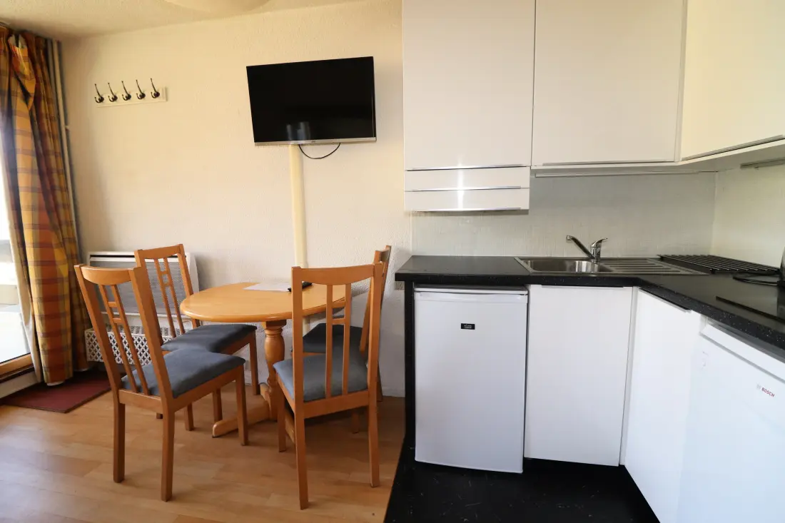 Home Club Residence