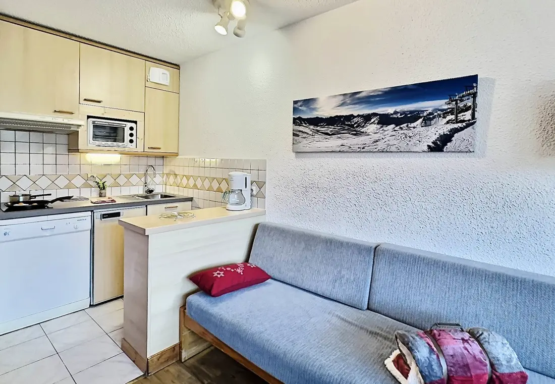 Home Club Residence