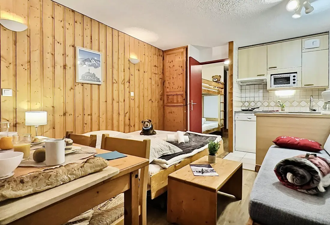 Home Club Residence