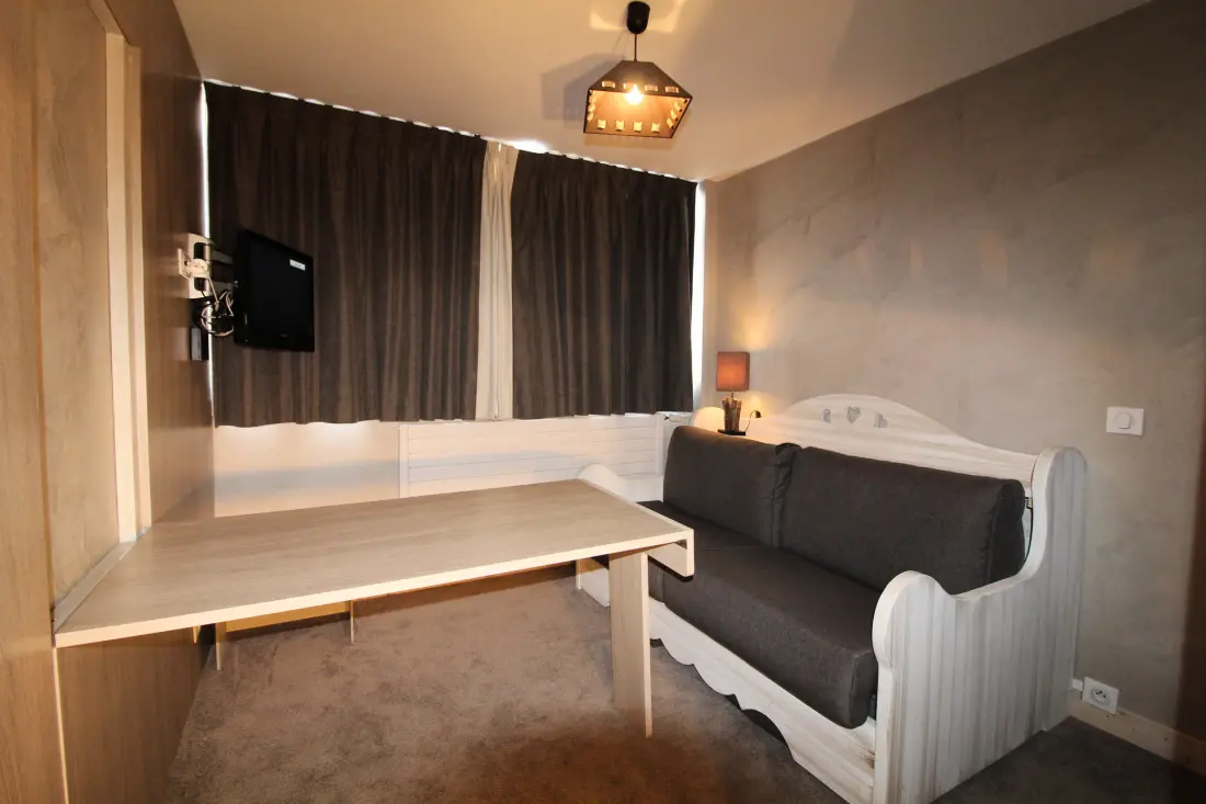 Palafour Residence