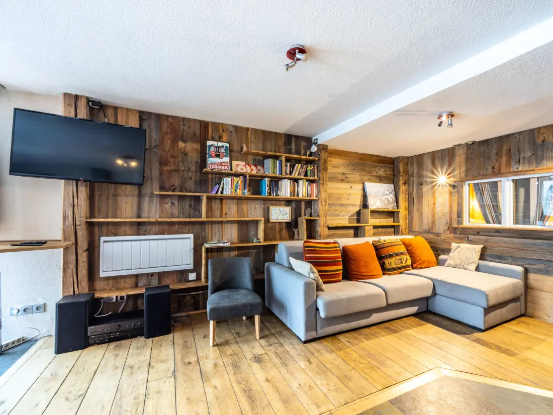 Palafour Residence
