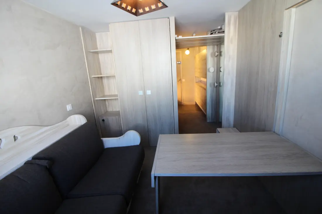 Palafour Residence