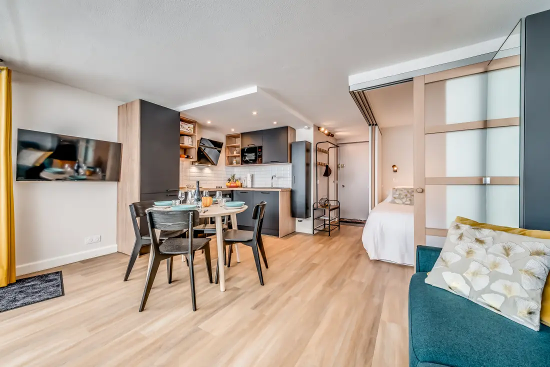 Palafour Residence