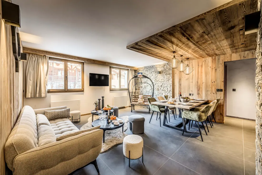 Chalet Club