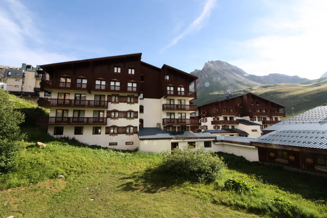 Chalet Club