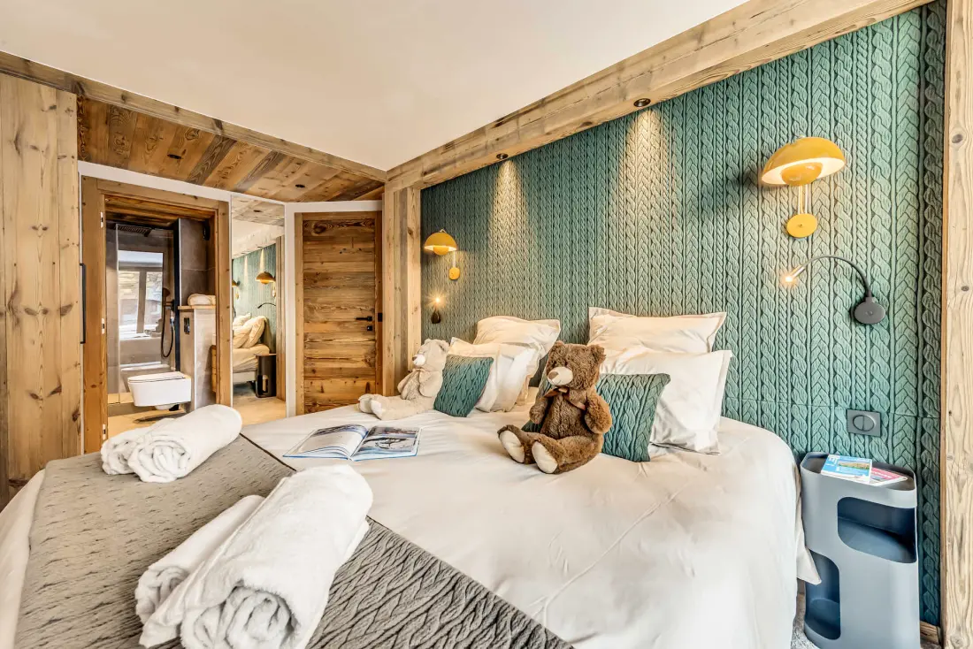 Chalet Club