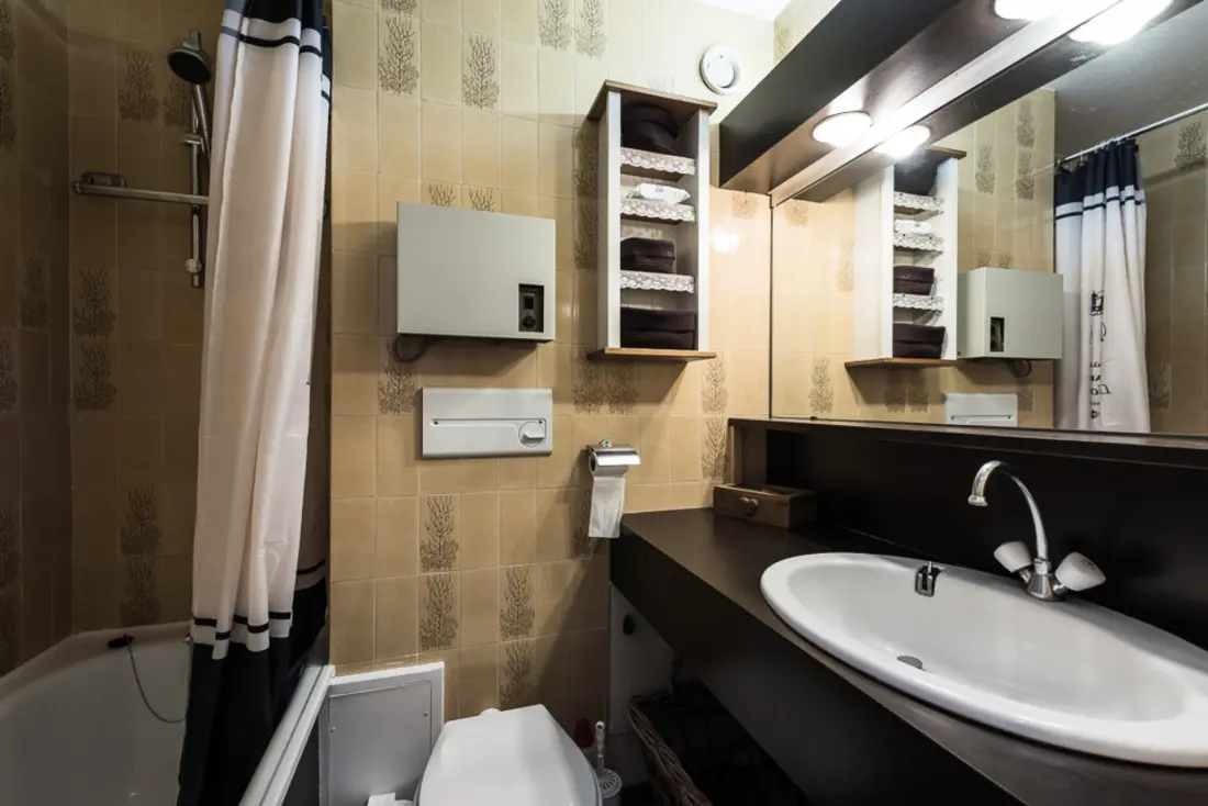 Borsat Residence