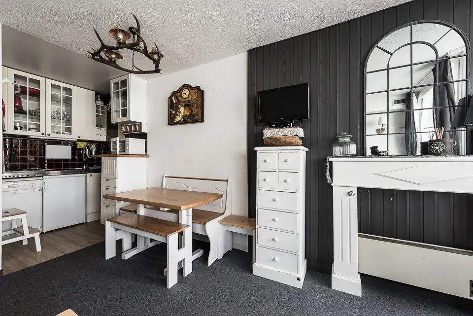 Borsat Residence