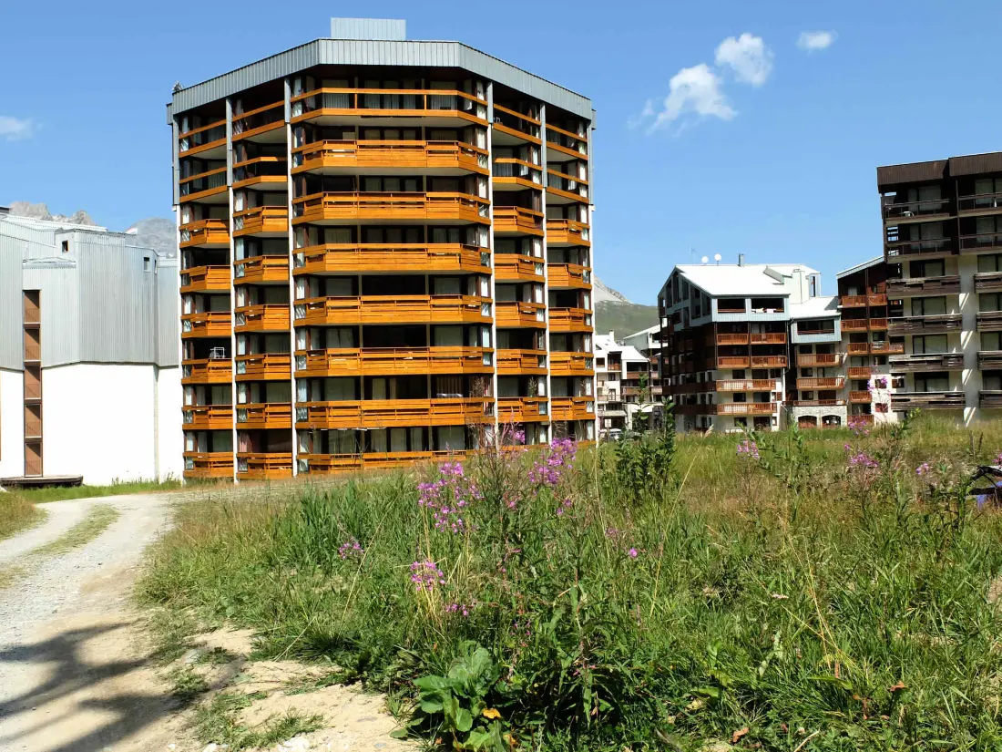 Borsat Residence