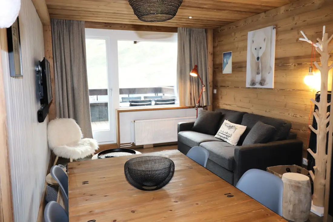 Curling A Tour Residence