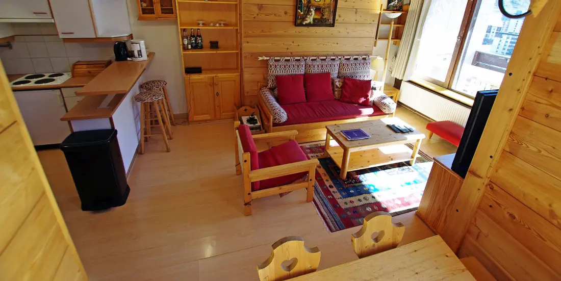 Curling A Residence