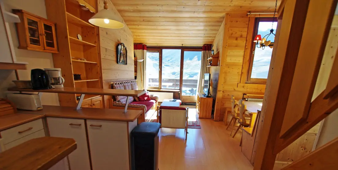Curling A Residence