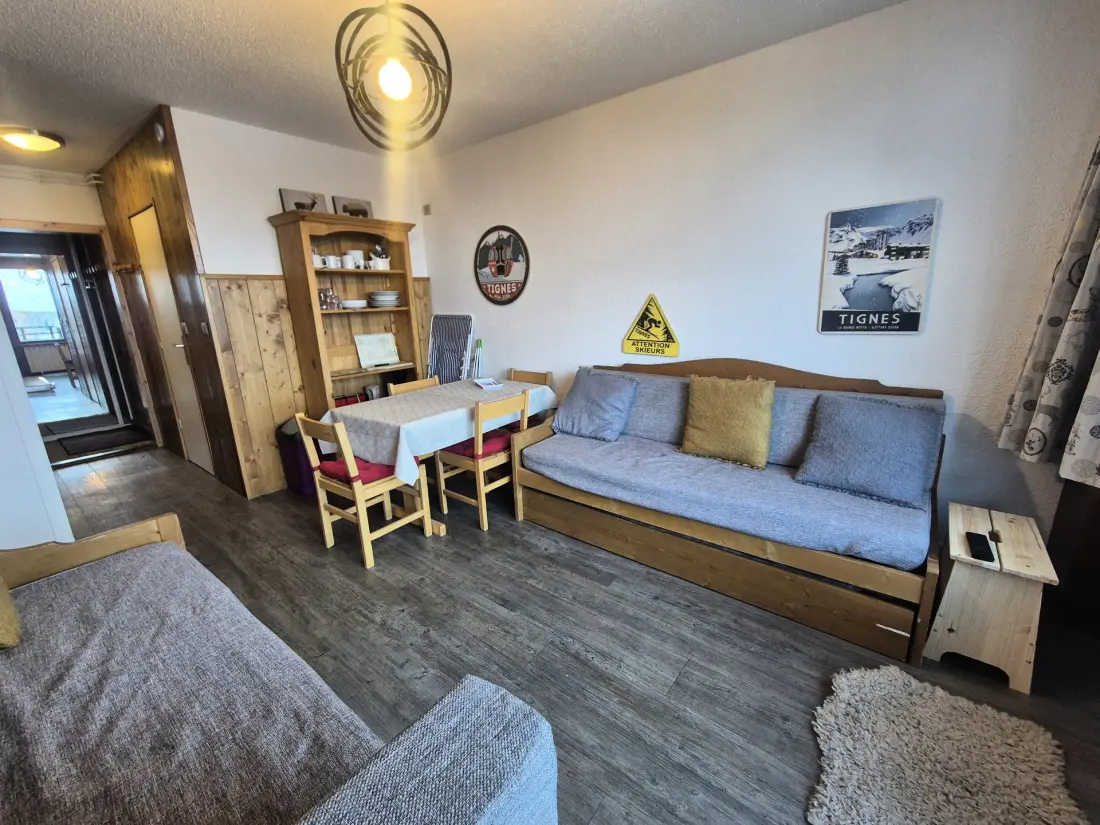 Curling Residence B1-b2