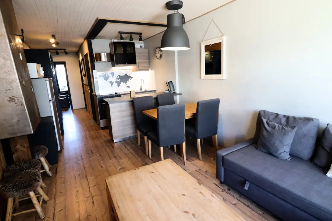 Tufs Residence