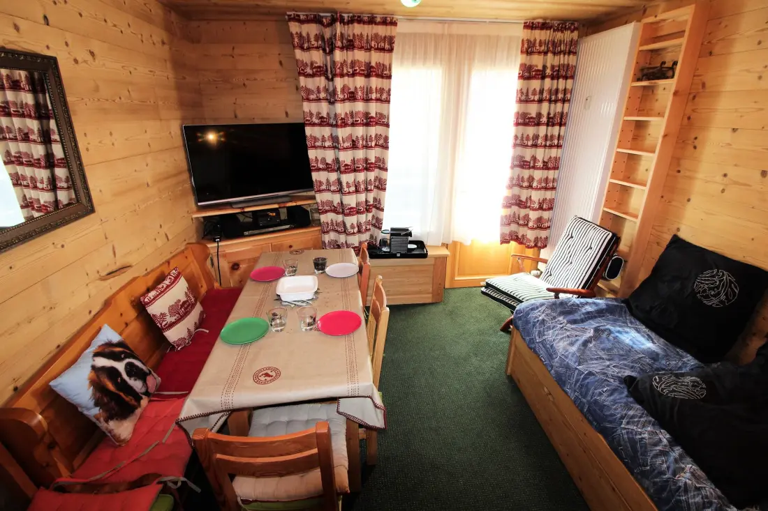 Tufs Residence