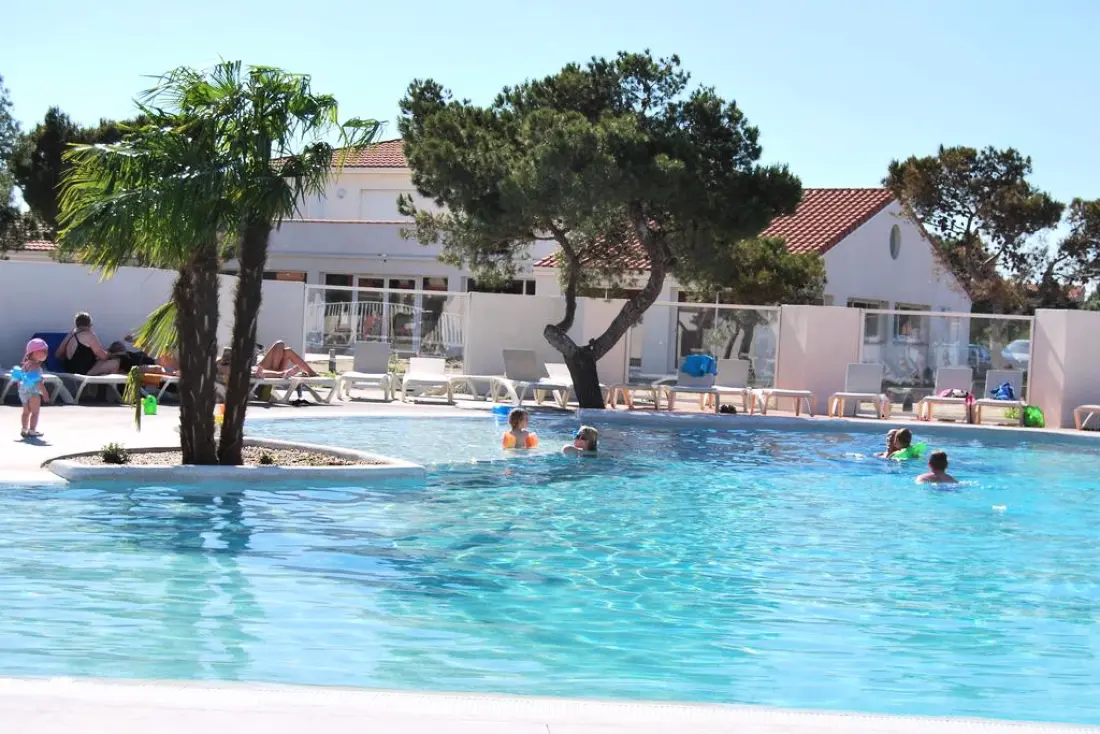 Residence Lagrange Holiday Grand Bleu Le Mas de Torreilles 4 Sterne★★★★