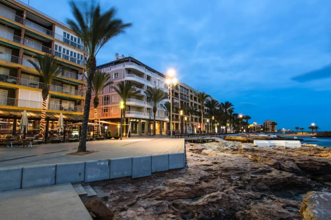 Charming Apartment With Pool 500 M De La Playa Del Cura!