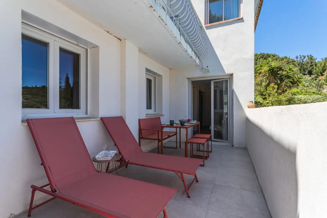 Helvetia - Faron View -