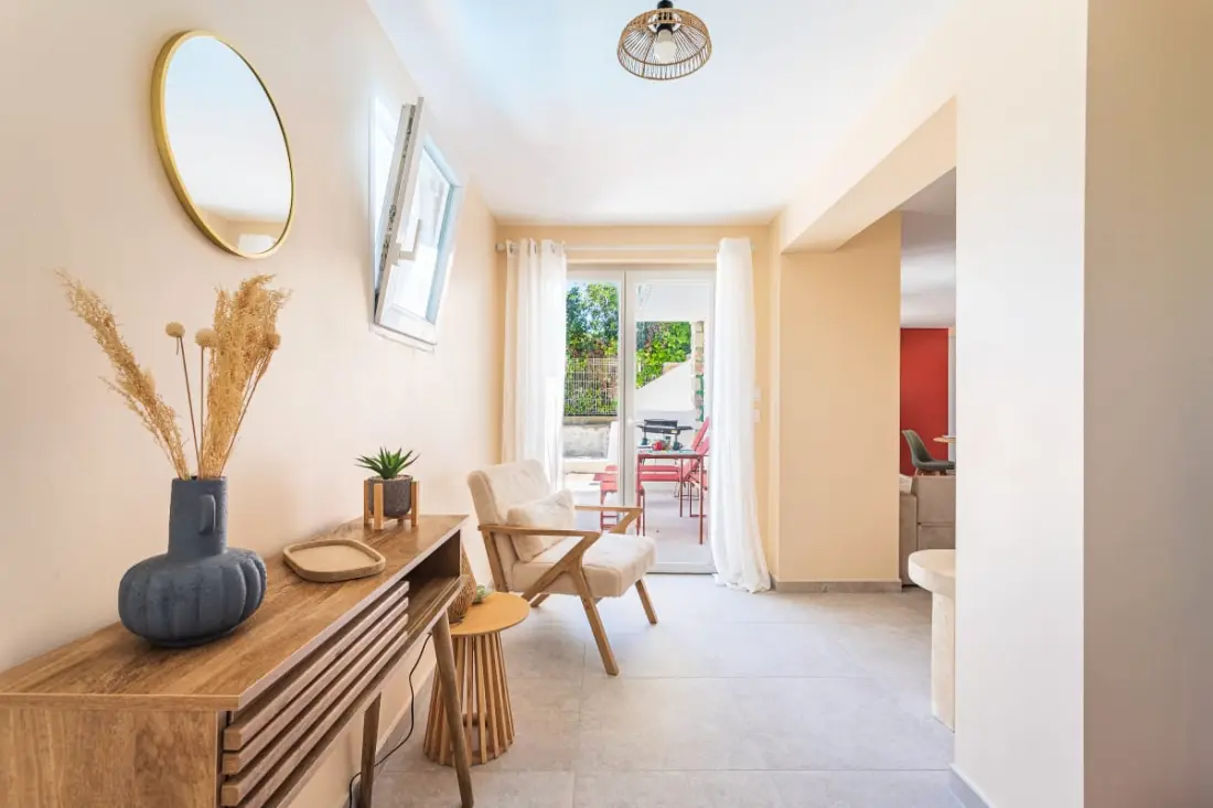 Helvetia - Faron View -