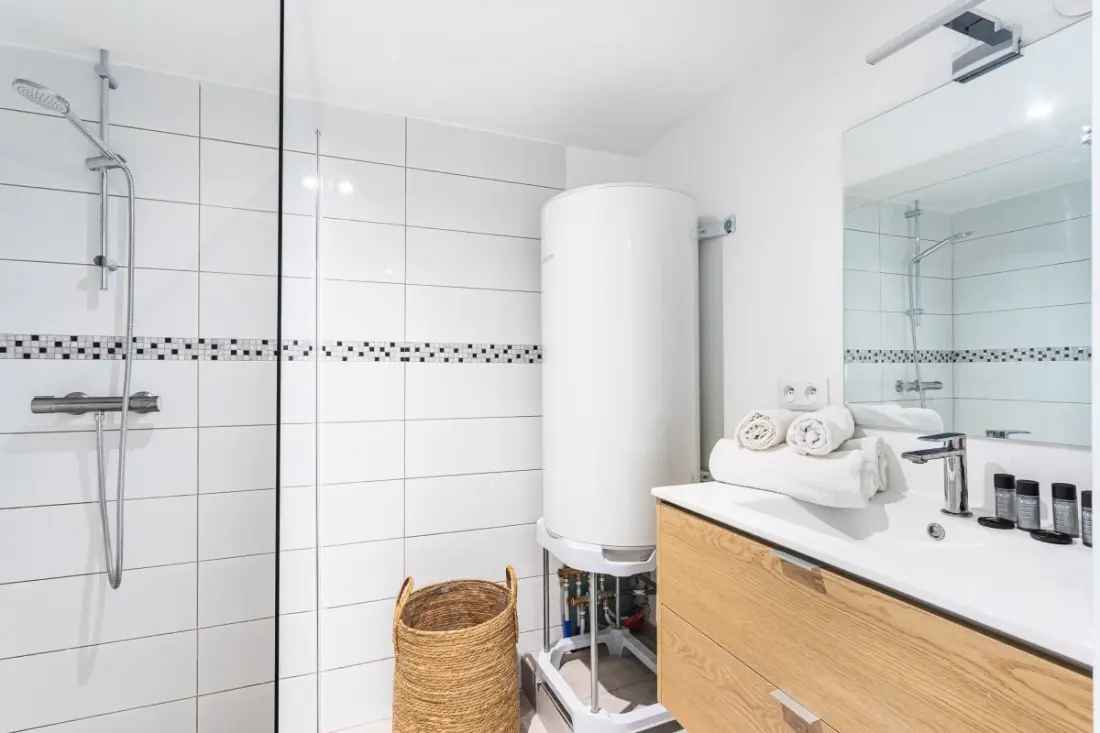 Helvetia - Faron View -