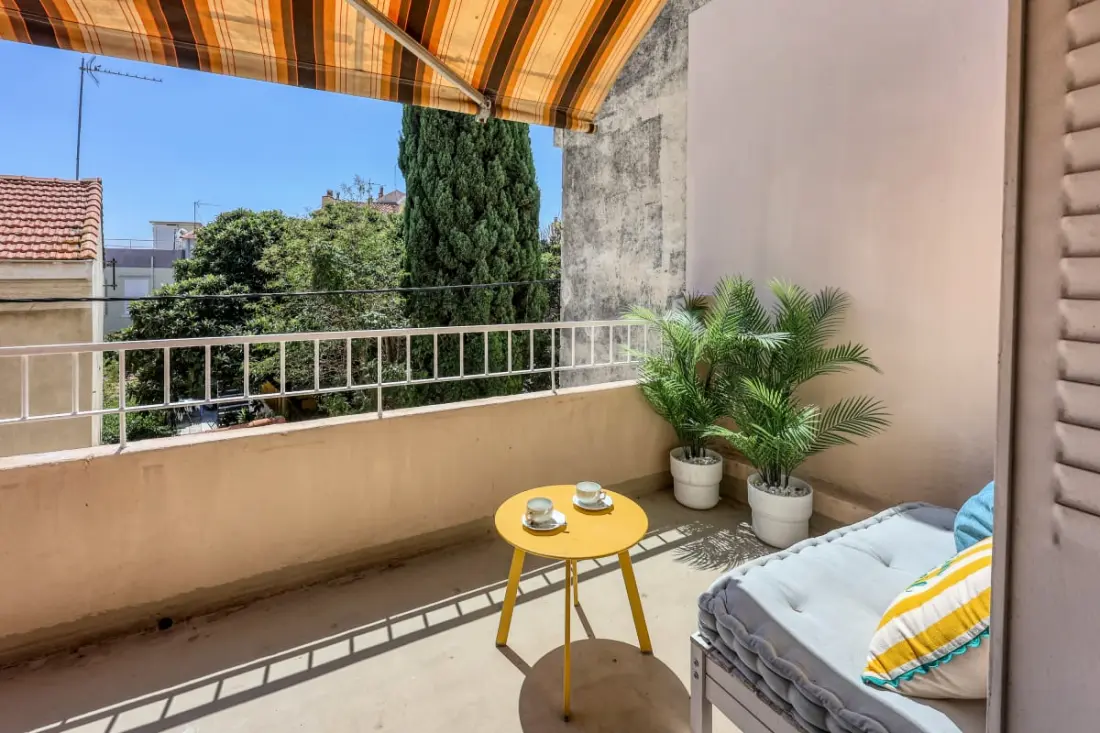 Mouillon Soleil & Terrace -
