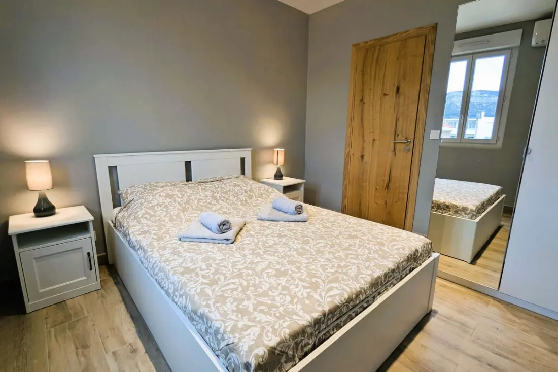 Penthouse with Large Terrace, 2 steps from Beaches