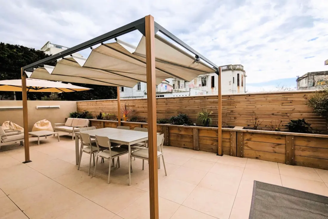 Penthouse with Large Terrace, 2 steps from Beaches