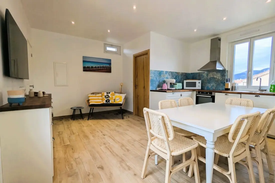 Penthouse with Large Terrace, 2 steps from Beaches