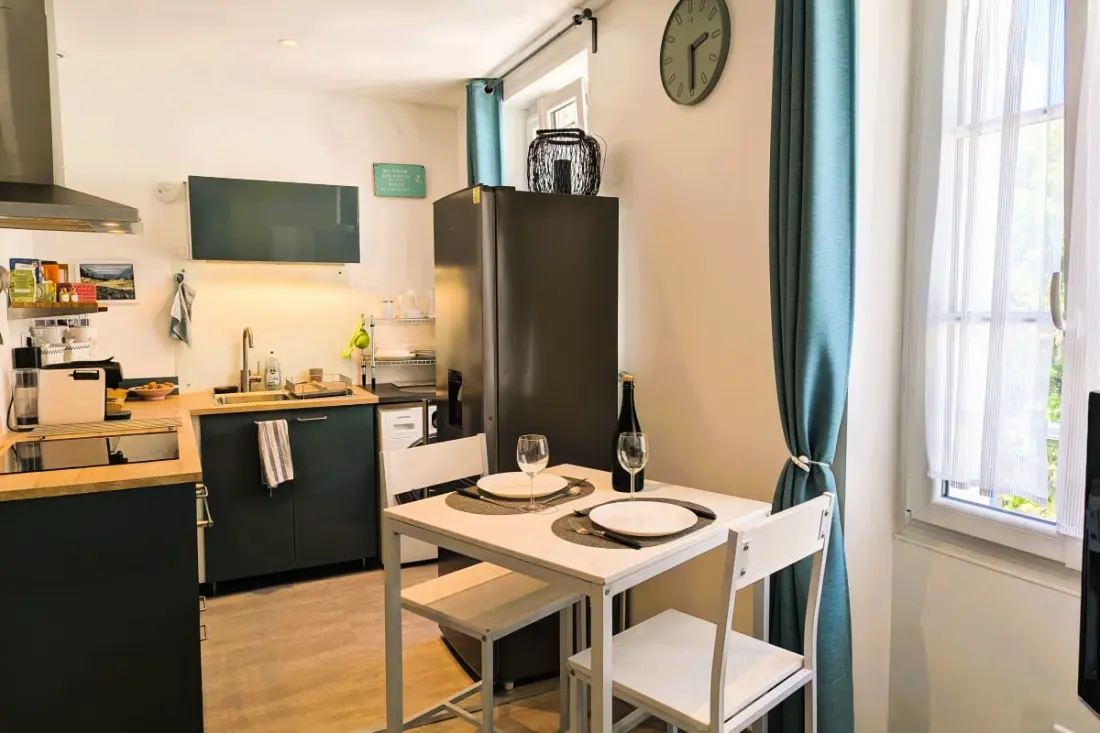 Studio at 50 M De La Mer Au Mouillon, Toulon