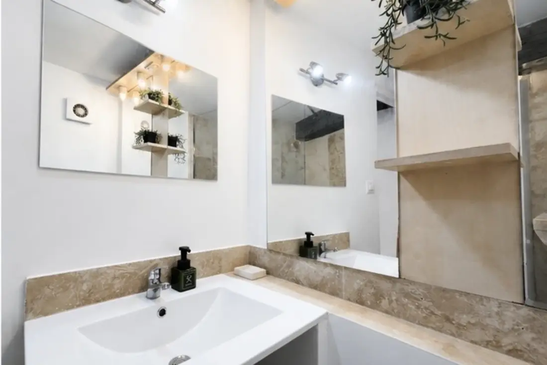 Studio Au Coeur De Toulon For 2 Travelers