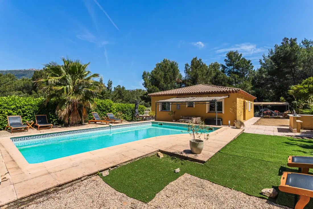 Villa De L'uba -