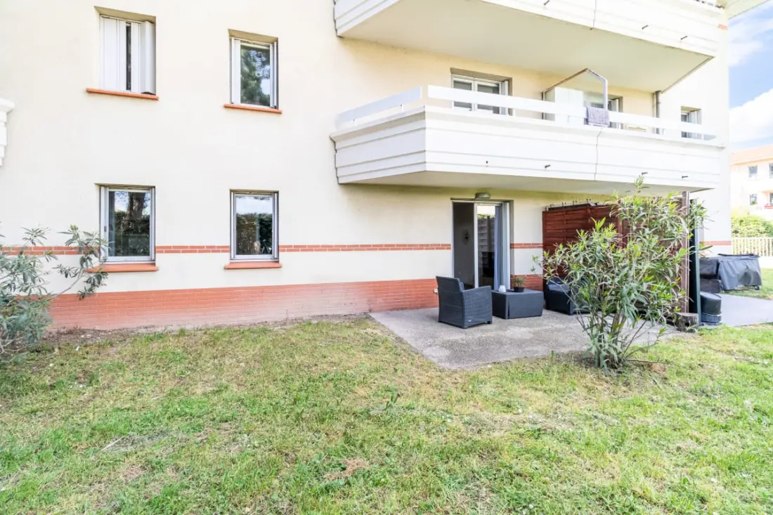 Le Diamant - világos apartman úszómedencével