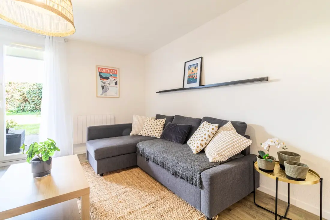 Le Diamant - világos apartman úszómedencével